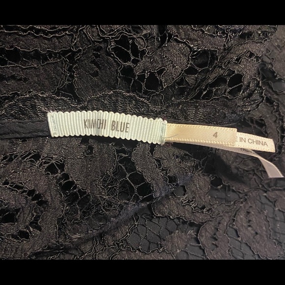 Kimchi Blue black lace dress mesh mini long sleeves v neck cleavage floral - Picture 4 of 5